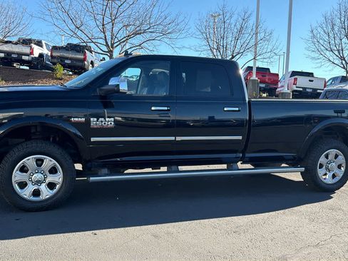 Used 2015 RAM 2500 Limited image 8