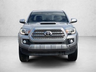 Used 2017 Toyota Tacoma SR5 video 2