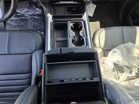 New 2025 Ford F250 Platinum w/ Tremor Off-Road Package image 23