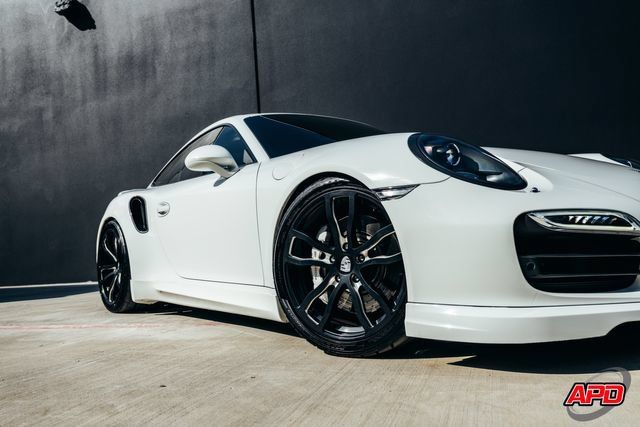 Used 2015 Porsche 911 Turbo AWD/4WD image 27
