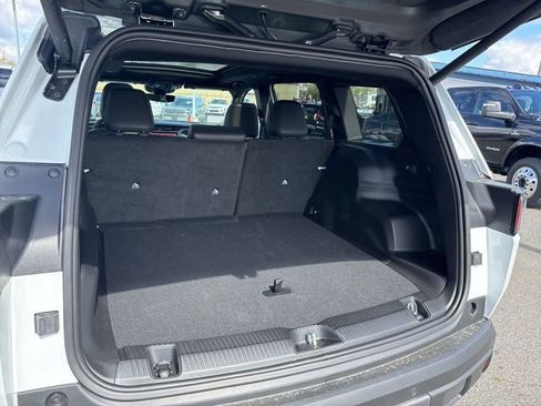 New 2026 Jeep Cherokee Limited AWD/4WD image 14