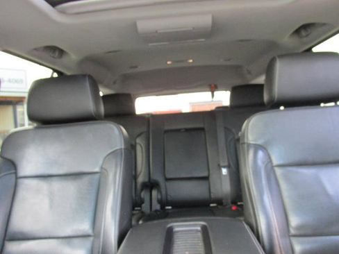 Used 2016 GMC Yukon SLT w/ Open Road Package image 11