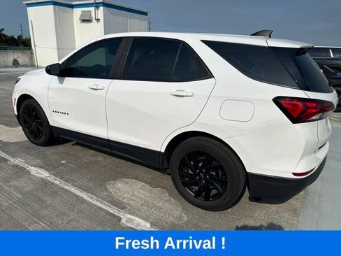 Used 2023 Chevrolet Equinox LS w/ Midnight Edition FWD image 14