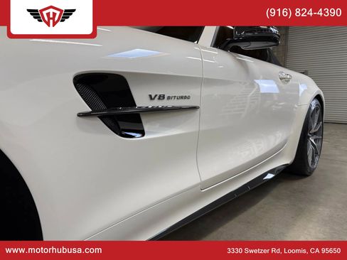 Used 2020 Mercedes-Benz AMG GT R image 3