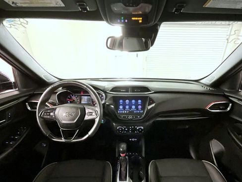 Certified 2022 Chevrolet TrailBlazer RS w/ Sun and Liftgate Package image 13