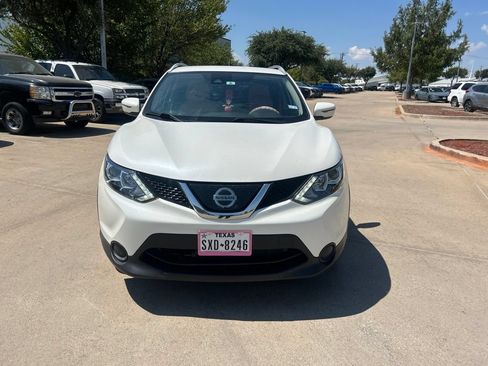 Used 2019 Nissan Rogue Sport SV FWD image 8