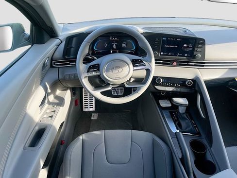 New 2026 Hyundai Elantra Sport FWD image 20