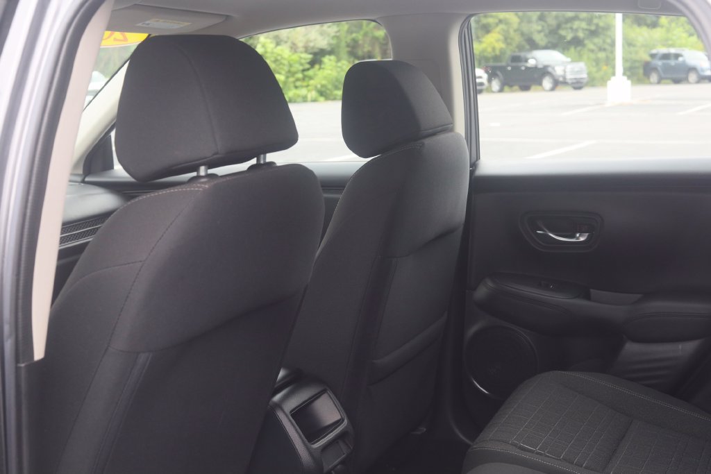 Used 2024 Honda HR-V LX image 26