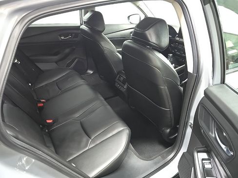 Used 2025 Honda Accord Touring image 18
