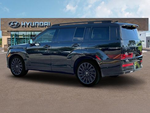 Used 2025 Hyundai Santa Fe Calligraphy image 4