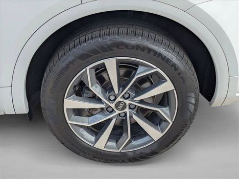 Used 2023 Audi Q5 2.0T Premium Plus w/ Premium Plus Package AWD/4WD image 25