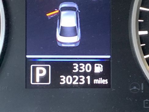 Used 2025 Nissan Sentra S image 9