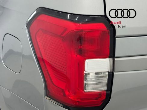 Used 2024 Ford Expedition XLT AWD/4WD image 10