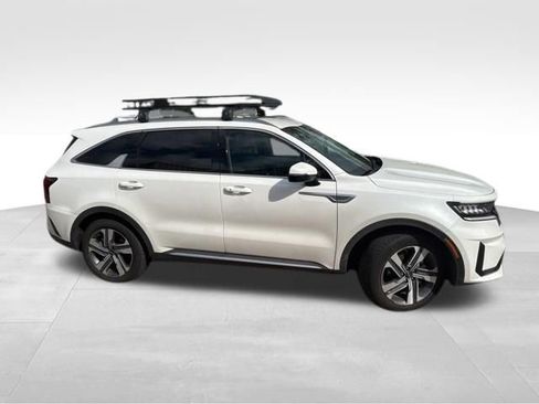 Used 2023 Kia Sorento EX AWD/4WD image 3