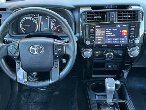 Certified 2024 Toyota 4Runner TRD Off-Road Premium image 18