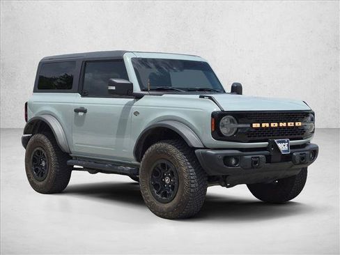 Used 2023 Ford Bronco Wildtrak AWD/4WD image 3