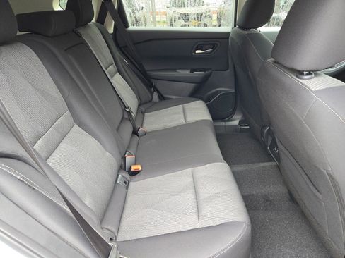 New 2026 Nissan Rogue SV FWD image 18