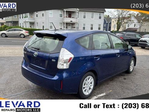 Used 2014 Toyota Prius V Three FWD image 7