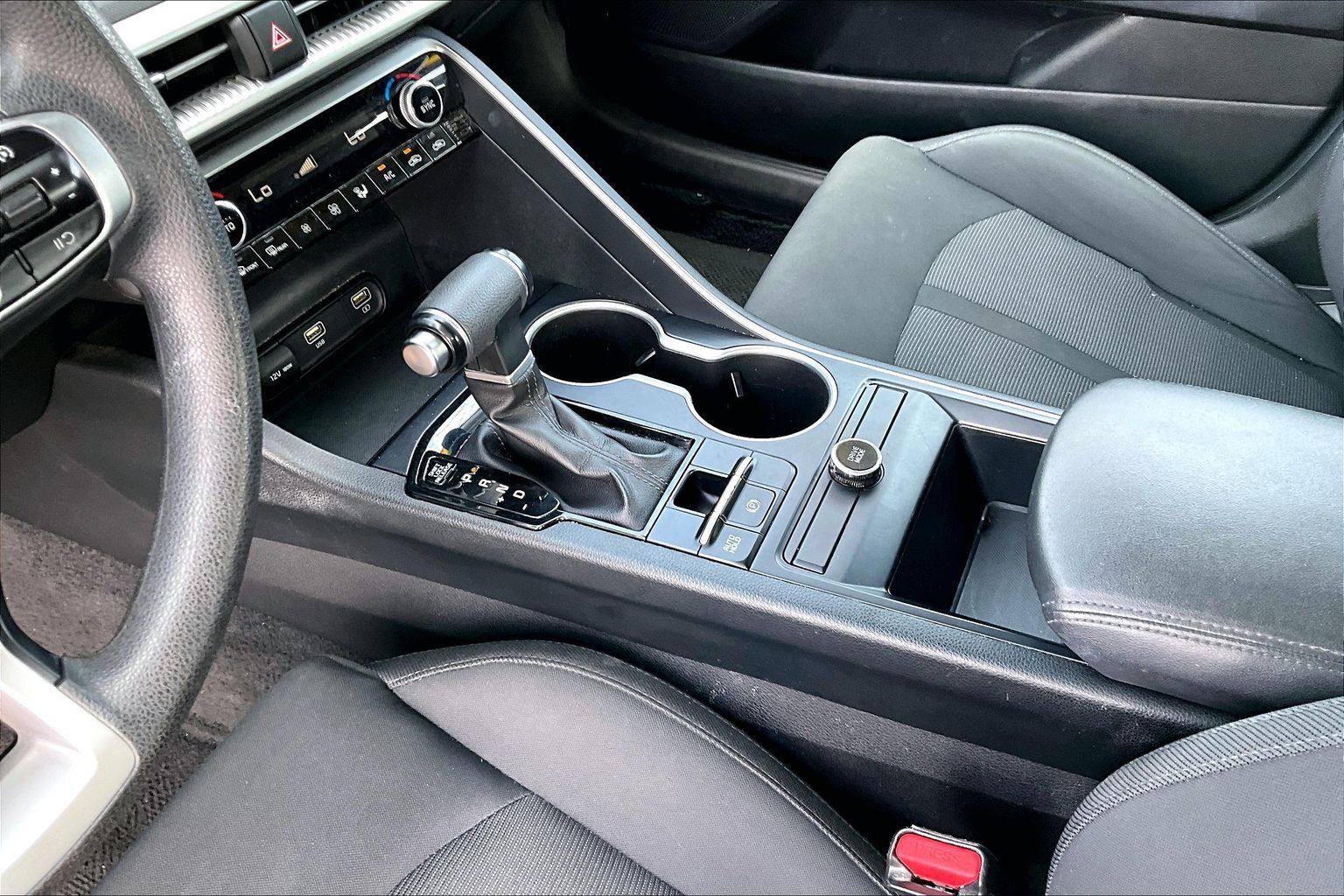 Used 2022 Kia K5 LXS FWD image 13