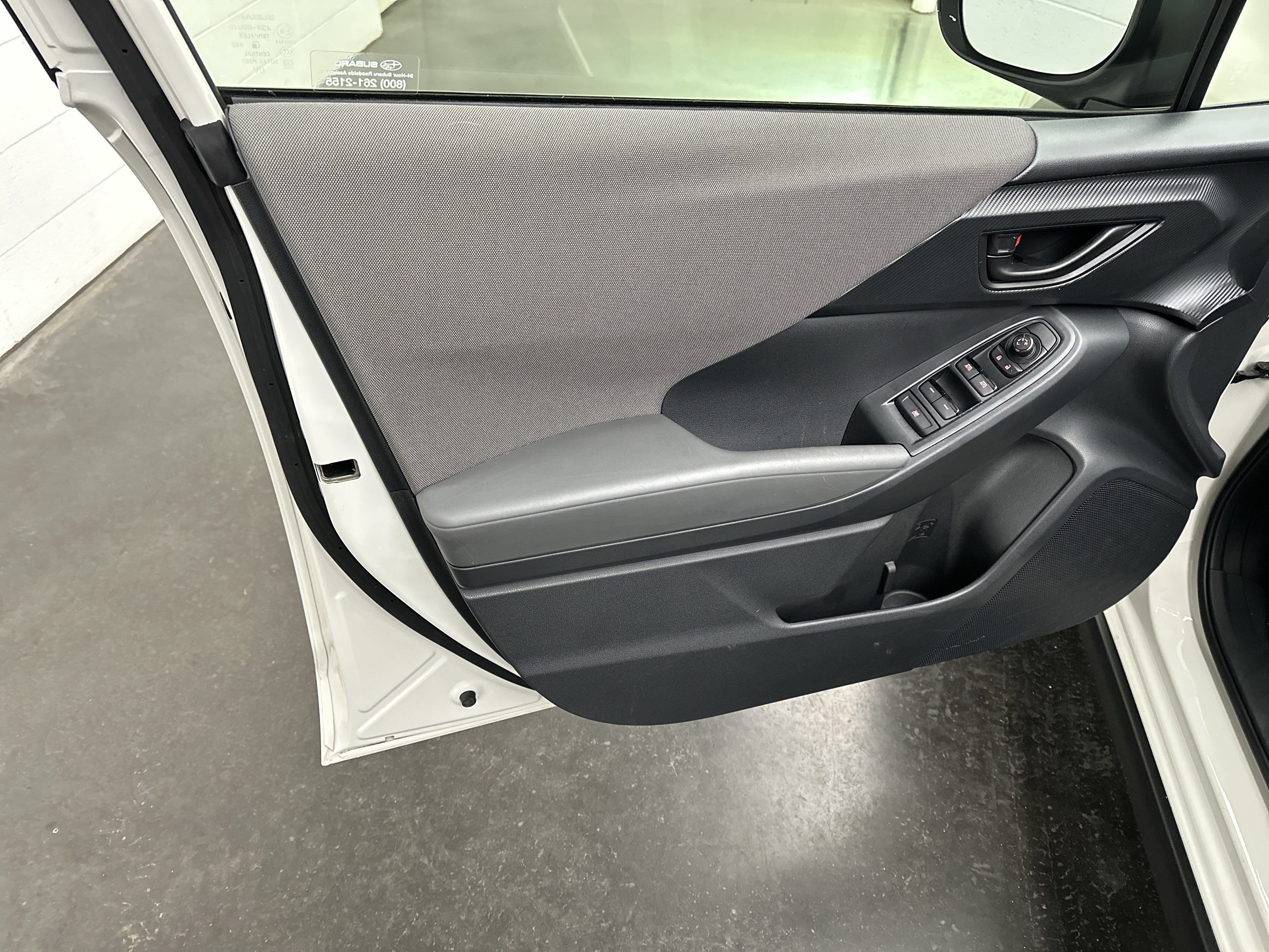 Used 2025 Subaru Crosstrek 2.0i AWD/4WD image 15
