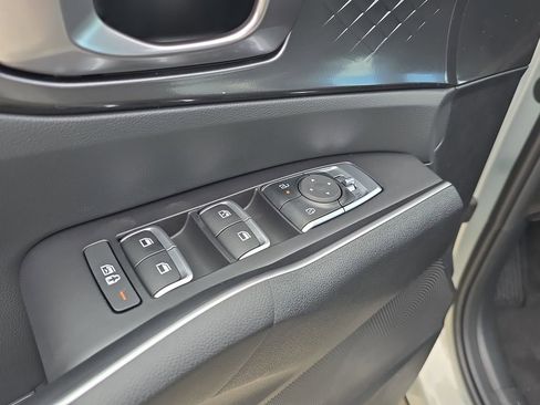 New 2026 Kia Sorento S w/ S Panoramic Sunroof Package FWD image 19