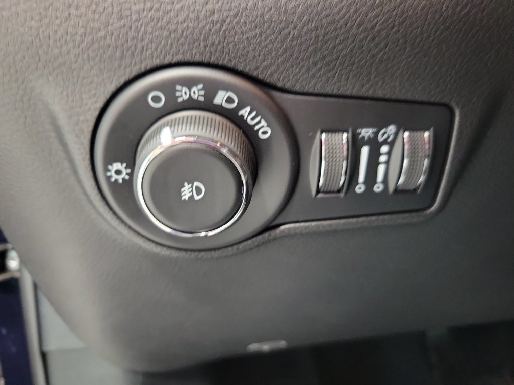 New 2026 Jeep Compass Trailhawk AWD/4WD image 24