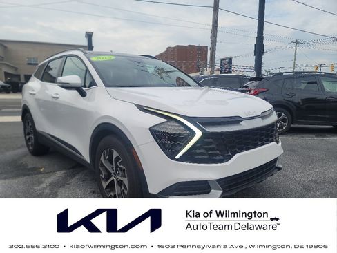 Certified 2025 Kia Sportage EX w/ Premium Package FWD image 1