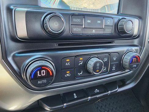 Used 2019 Chevrolet Silverado 1500 LT w/ All Star Edition image 21