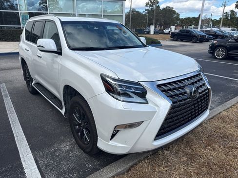 Used 2022 Lexus GX 460 Premium image 2