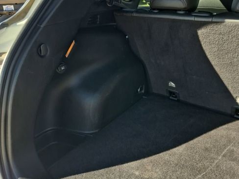 Used 2024 Jeep Compass Limited image 51