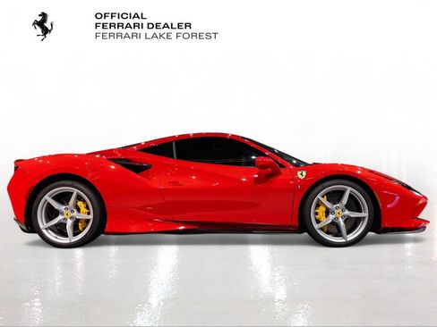 Certified 2021 Ferrari F8 Tributo RWD image 9