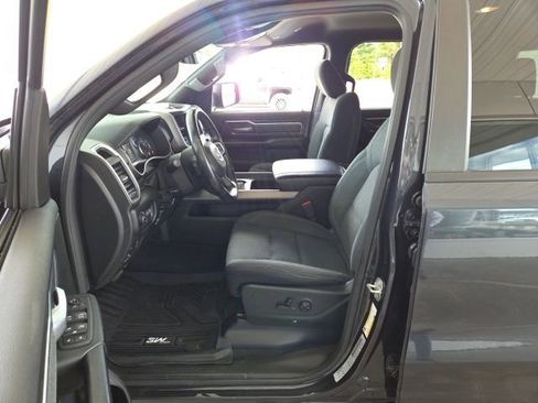 Used 2019 RAM 1500 Big Horn AWD/4WD image 16