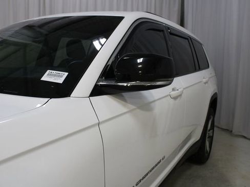 Used 2021 Jeep Grand Cherokee L Limited AWD/4WD image 37