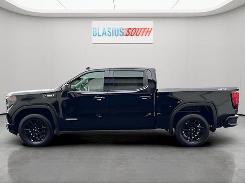 Used 2025 GMC Sierra 1500 Elevation AWD/4WD image 6