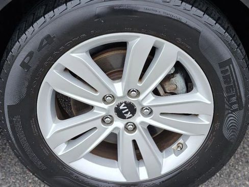 Used 2018 Kia Sportage LX image 10