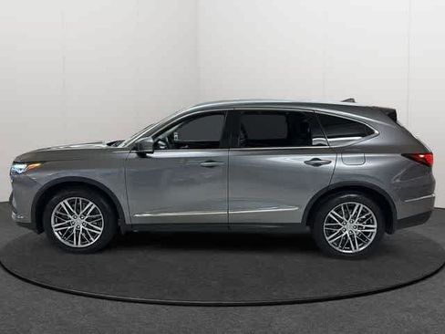 Used 2024 Acura MDX SH-AWD w/ Advance Package image 3