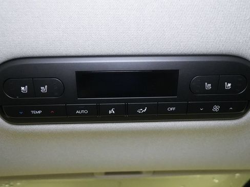 Used 2026 Hyundai Palisade Limited AWD/4WD image 27
