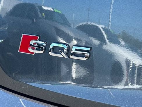 Used 2019 Audi SQ5 Premium Plus w/ Premium Plus Package AWD/4WD image 32