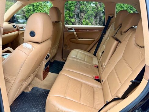 Used 2006 Porsche Cayenne S AWD/4WD image 11