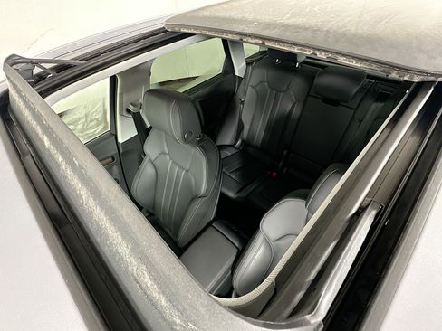 Certified 2025 Audi Q5 2.0T Premium Plus w/ Premium Plus Package image 22