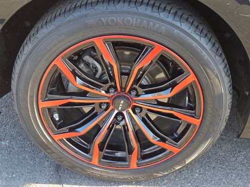 Used 2017 Acura TLX w/ Technology Package FWD image 10