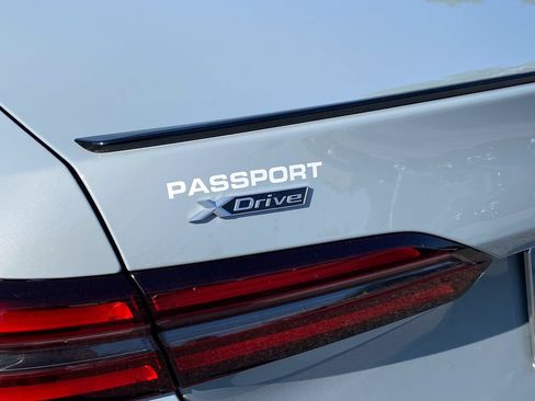 New 2027 BMW 550e xDrive w/ Executive Package AWD/4WD image 6