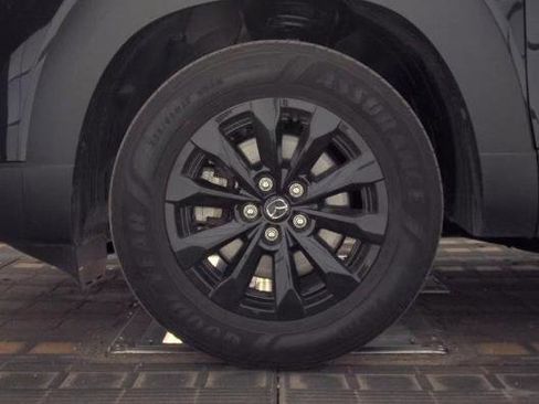 Used 2025 MAZDA CX-50 AWD 2.5 Hybrid w/ Premium Pkg image 7