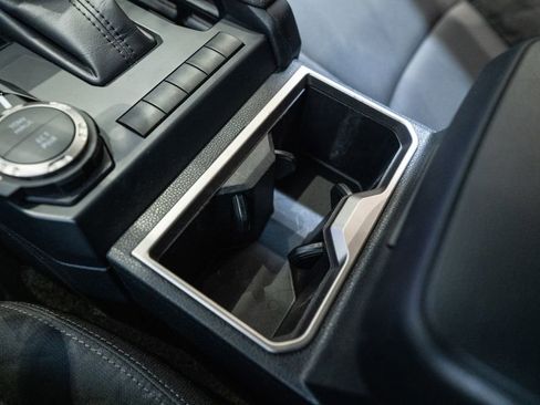 Certified 2024 Toyota Tacoma SR5 image 29