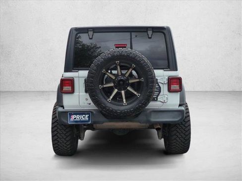Used 2019 Jeep Wrangler Unlimited Sport S AWD/4WD image 7
