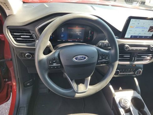 Used 2025 Ford Escape Active image 30
