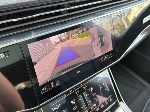 New 2026 Audi Q7 3.0T Premium Plus AWD/4WD image 25