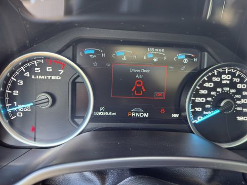 Used 2019 Ford F150 Limited w/ Trailer Tow Package image 17