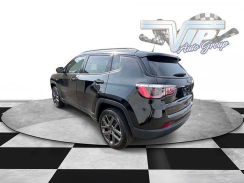 Used 2026 Jeep Compass Limited image 4