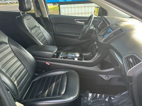 Used 2019 Ford Edge SEL w/ Equipment Group 201A FWD image 23